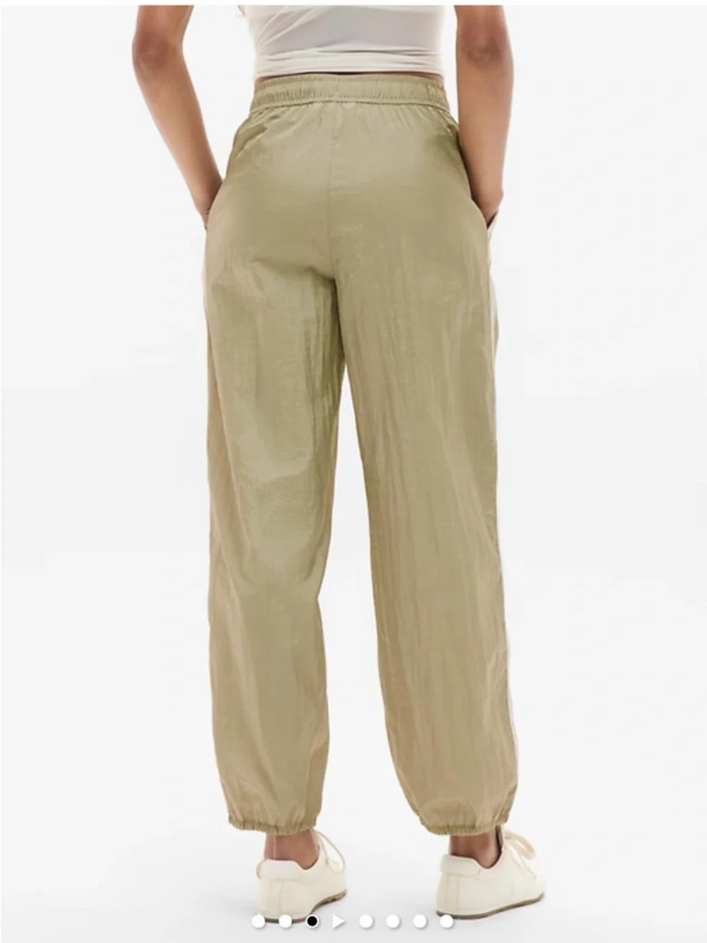 Athleta daybreak parachute pants lightweight - Picture 2 of 4